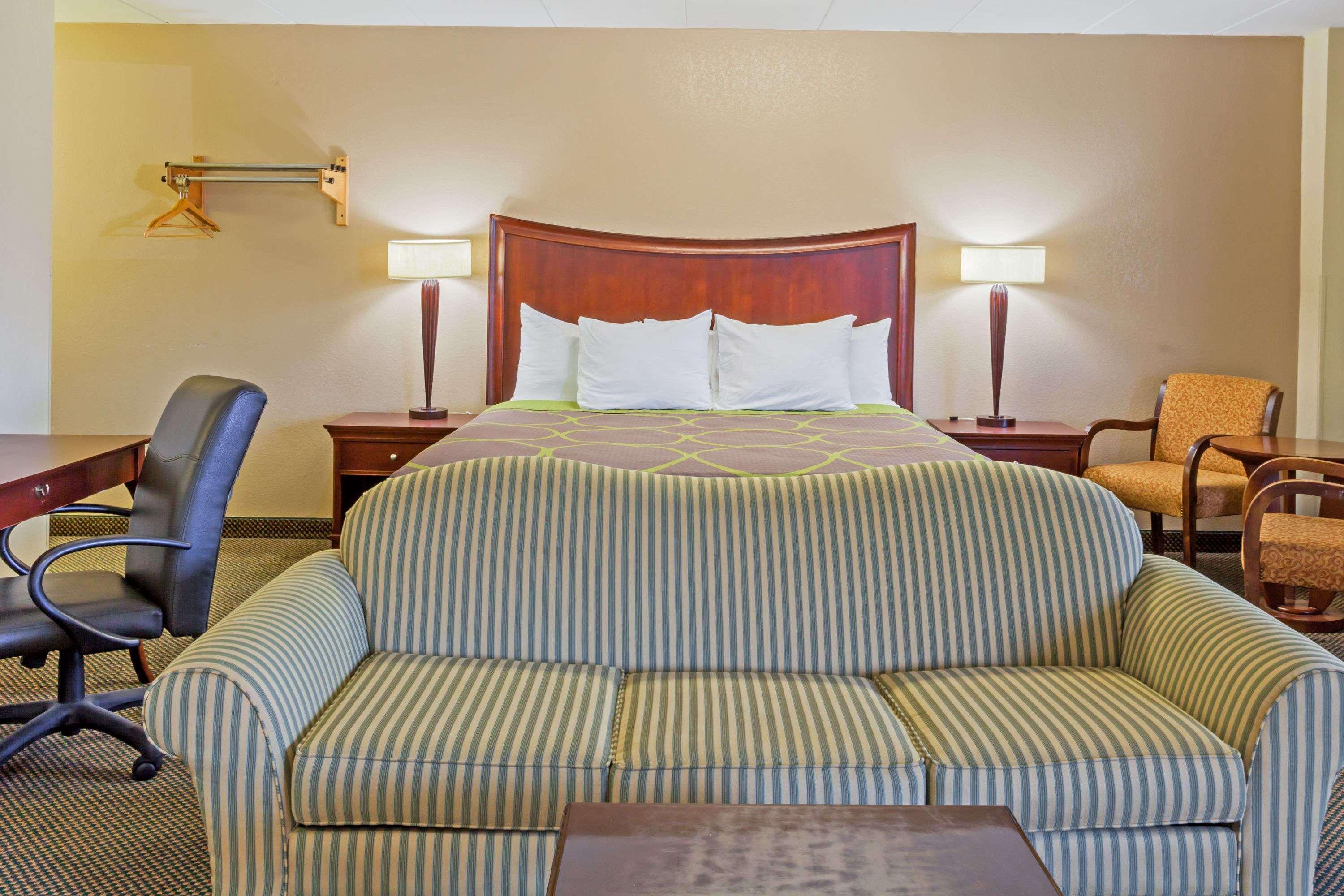 Hotel Super 8 By Wyndham Manassas Exterior foto
